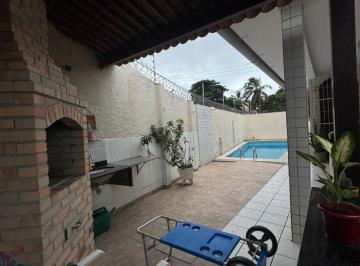 Casa de 3 quartos, Natal · Casa com 3 quartos em 336 m² à venda em Barro Vermelho Natal RN