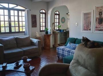 Casa de 3 quartos, São Paulo · Casa com 3 quartos e 300 m² à venda em Jardim das Vertentes