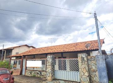 Casa de 3 quartos, Lagoa Santa · Casa com 3 quartos e 360 m² à venda bairro Promissão