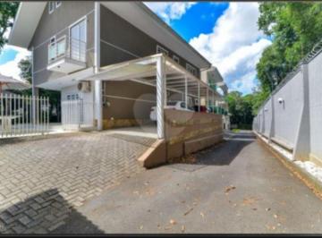 Casa de 3 quartos, Curitiba · Vendo Casa con 863 m² y 3 quartos en venda en Santa Felicidade
