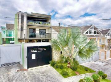 Casa · 220m² · 4 Quartos · 3 Vagas · SOBRADO com 4 dormitórios à venda por R$ 1.400.000,00 no bairro Guaíra - CURITIBA / PR