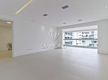 Apartamento · 188m² · 4 Quartos · 3 Vagas · Condomínio maravilhoso, no bairro Água Verde.
