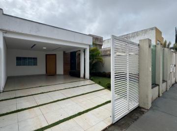 Casa de 3 quartos, Vicente Pires · Casa moderna de 3 quartos, 2 suítes, lote 400 m², c/ lazer, Rua 12.