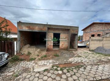 Casa · 130m² · 3 Quartos · Casa à venda - no Centro