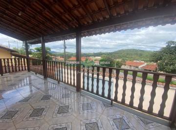 Casa · 360m² · 3 Quartos · Casa à venda - no Centro