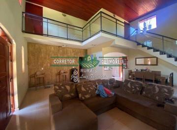 Casa · 420m² · 2 Quartos · Casa à venda - no Centro