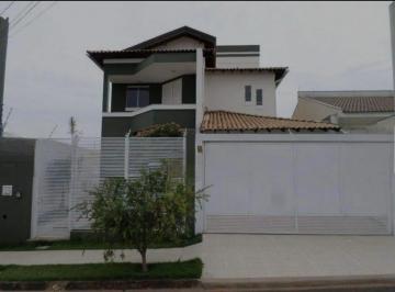 Casa · Casa 3 Quartos com 3 Suítes e 240m² - Parque das Esmeraldas II