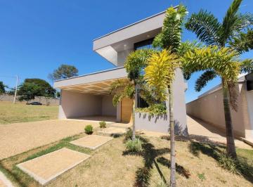 Casa · Casa 3 Quartos no Condominio Village Damha - Residencial Vale Verde
