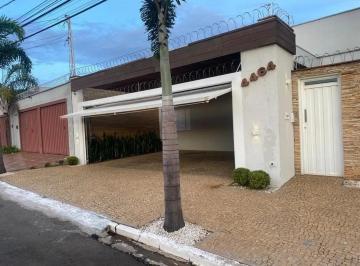 Casa · Casa 4 Quartos com 2 Suítes e 360m² - Santa Tereza