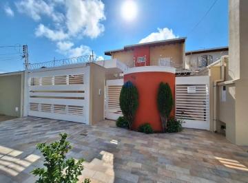 Casa · Casa 3 Quartos com 1 Suíte e 290m² - Jardim Maria Izabel