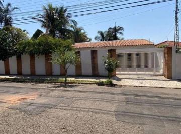 Casa · Casa 3 Quartos com 1 Suíte e 250m² - Jardim Acapulco