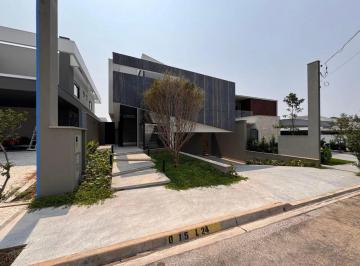 Casa · Casa 3 Quartos no Condomínio Terras da Fazenda - Terras da Fazenda