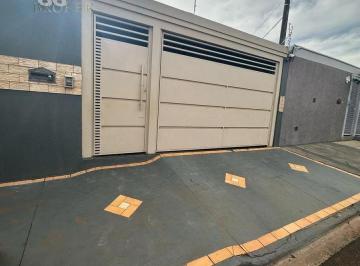 Casa · Casa 2 Quartos com 1 Suíte - Jardim Damasco I