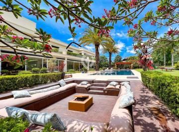 Casa · 1786m² · 6 Quartos · 12 Vagas · Sobrado à venda em Campinas, Parque Taquaral, com 6 suítes, com 1786.66 m²