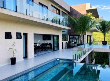 Casa · 1581m² · 5 Vagas · Casa de Luxo com Vista Deslumbrante Para o Mar
