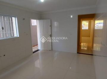Casa · 124m² · 3 Quartos · 2 Vagas · Sobrado isolado, vago e reformado, com edícula independente.