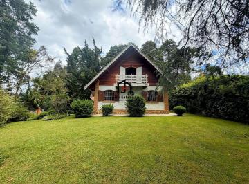 Casa · 1060m² · 4 Quartos · Casa à venda - na Vila Capivari