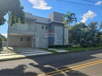 Casa · 273m² · 3 Quartos · Casa à Venda no Condomínio Campos do Conde em Bragança Paulista!