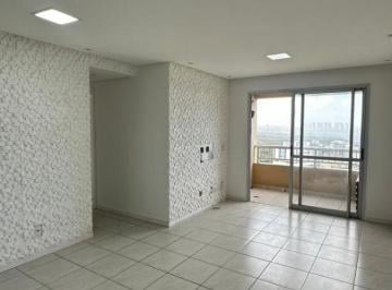 Apartamento de 3 quartos, Salvador · Apartamento com 77 m² e 3 quartos à venda em Imbuí, nascente, andar alto