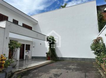 Casa · 230m² · 4 Quartos · Casa para aluguel - em Indianópolis