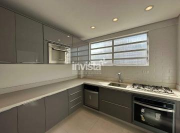 Apartamento · 100m² · 2 Quartos · 1 Vaga · Apartamento todo reformado na Ponta da Praia em Santos!