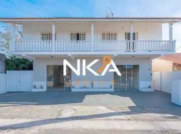Casa · 227m² · 4 Quartos · 6 Vagas · CASA COMERCIAL / RESIDENCIAL À VENDA NO CENTRO DE VINHEDO.