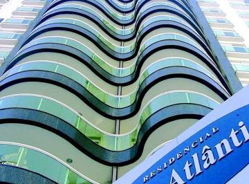 Apartamento · 146m² · 3 Quartos · 2 Vagas · Cobertura 3 quartos Centro Florianópolis Mata Atlântica