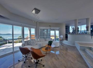 Casa · 325m² · 3 Quartos · 3 Vagas · Casa 3 quartos Itaguaçu Florianópolis 