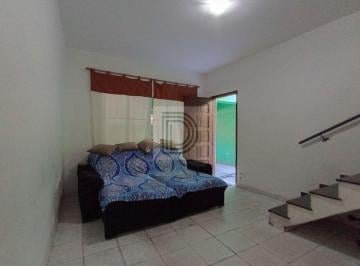 Casa · 120m² · 3 Quartos · 3 Vagas · Sobrado com 3 dormitórios (2 suítes) e 3 vagas + edícula - Excelente oportunidade!