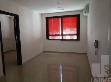 Comercial · 35m² · 1 Vaga · Sala 2 salas 2 banheiros 1 vaga.
