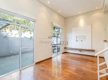 Casa · 469m² · 3 Quartos · 4 Vagas · Casa em Condomínio - Vila Madalena - 3 Suítes - 340m².