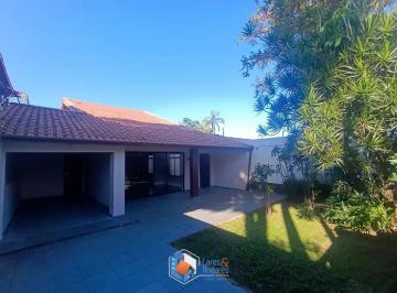 11786f3d-5fd8-4f93-bdf1-138c5baaaf90.jpg · Casa para venda em Horto Florestal com 4 quartos, sendo 2 suítes, 156m²