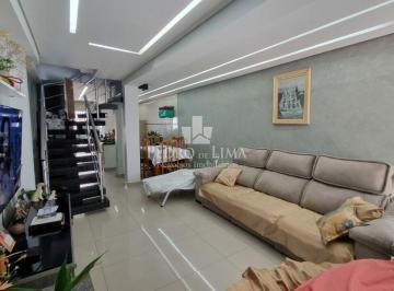 Casa · 40m² · 3 Quartos · Sobrado Frontal em Vila com 3 Dormitórios sem vaga na Penha