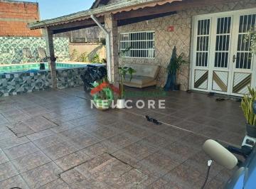Casa · 200m² · 2 Quartos · 5 Vagas · Casa em  Rua Santa Tereza - Jussara - Mongaguá/SP