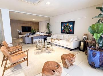 Apartamento · 200m² · 3 Quartos · 4 Vagas · Apartamento à venda no Setor Marista com Vista Exclusiva para a Alameda Ricardo Paranhos! Com 200m²
