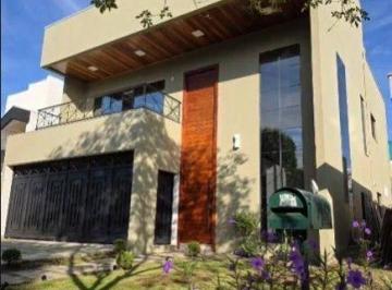 6dfa133e0e93882023c12c07758ceedcff75e781 · Casa com 3 dormitórios à venda, 327 m² por R$ 3.150.000 - Condomínio Belvedere - Cuiabá/MT