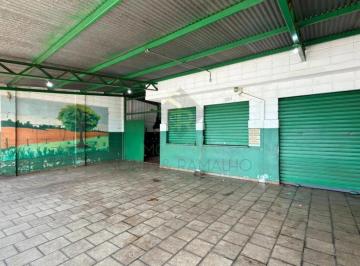 Comercial · 1877m² · Galpão para alugar com 1.833,92m² de área construída e 02 quadras esportivas no bairro Planalto Verd