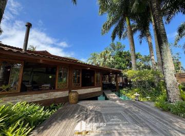 Casa · 560m² · 5 Quartos · 2 Vagas · Casa com 5 quartos, Camburi, São Sebastião - R$ 7.95 mi, Cod: 3909