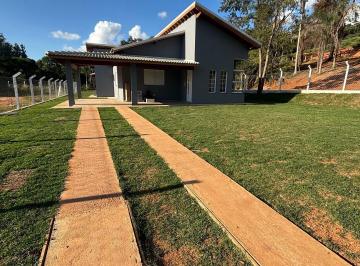 Rural · 1524m² · 3 Quartos · 2 Vagas · Chácara em Pinhalzinho - SP