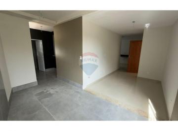 Apartamento · 70m² · 1 Quarto · 1 Vaga · Excelente 2 Quartos no São Pedro com Varanda, Garagem e Elevador