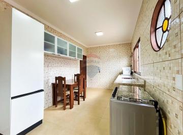 Casa · 186m² · 4 Quartos · 6 Vagas · Casa A Venda em Mogi Mirim - Parque Esperança - AT: 405 m² / AC: 186 m² - 3 Quartos (1 suíte) - INVE