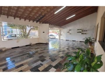 Casa · 215m² · 3 Quartos · 3 Vagas · 875 Avenida Doutor Ernesto Sprogis, no bairro Jardim Santa Rosa, Nova Odessa, São Paulo
