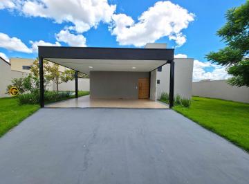 Casa · 170m² · 3 Quartos · 4 Vagas · CASA NO BAIRRO INDEPENDÊNCIA APARECIDA DE GOIÂNIA A VENDA ESQUINA LOTE INTEIRO 3 QUARTOS PISCINA CLO