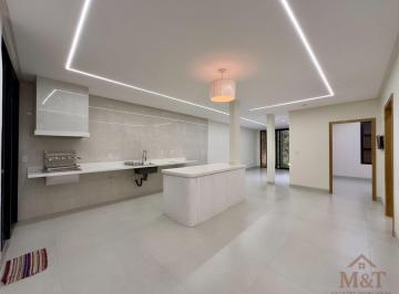 Casa · 157m² · 4 Quartos · 3 Vagas · Casa de quartos em Jardim Planalto em Goiânia- Go