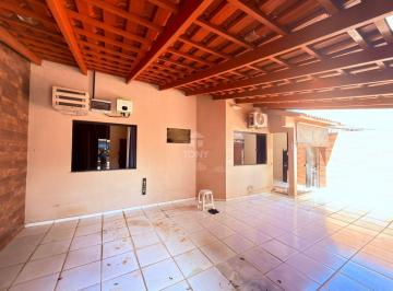 Casa · 90m² · 4 Quartos · 2 Vagas · Vendo Casa Usada na Quadra 806 Sul