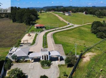 Casa · 185m² · 4 Quartos · 3 Vagas · Casa de Campo/ Chácara em Condomínio de Alto Padrão