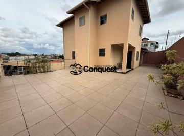 Casa · 250m² · 4 Quartos · 6 Vagas · Vendo Casa 04 Quartos com 02 suítes Bairro Nossa Senhora do Carmo Contagem