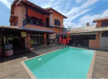 Casa · 252m² · 5 Quartos · 5 Vagas · Casa em Condomínio :  / Residencial / Ponta Grossa