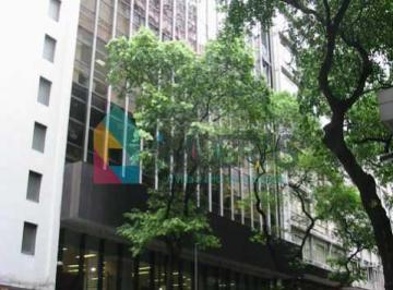 Comercial · 346m² · 2 Vagas · Sala comercial de mais de 300m² para locação no Centro