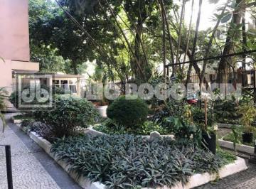 Apartamento · 30m² · 1 Quarto · 1 Vaga · Flamengo apartamento residencial desocupado conjugado fundos vaga escritura refo